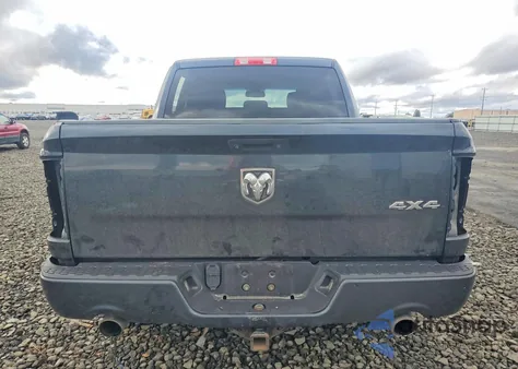 2016 Ram 1500 St z USA, uszkodzony, nr VIN 3C6RR7KT6GG136904